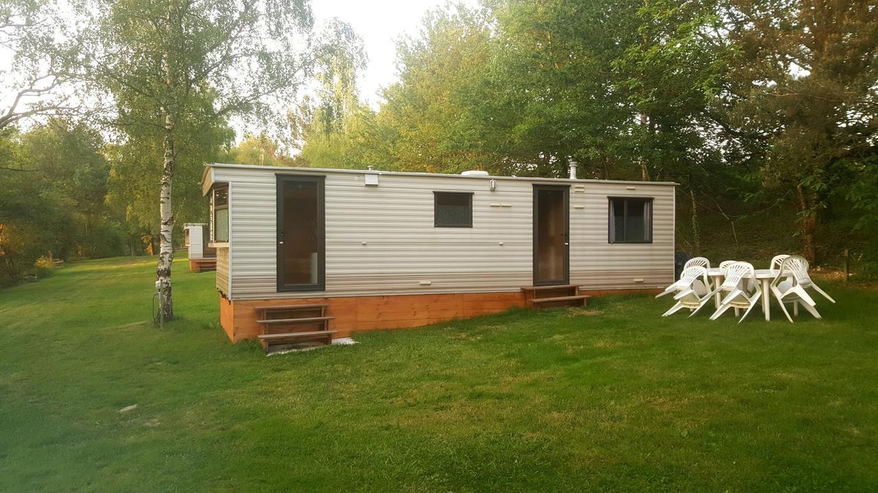 Camping De La Reuille Flere-la-Riviere المظهر الخارجي الصورة