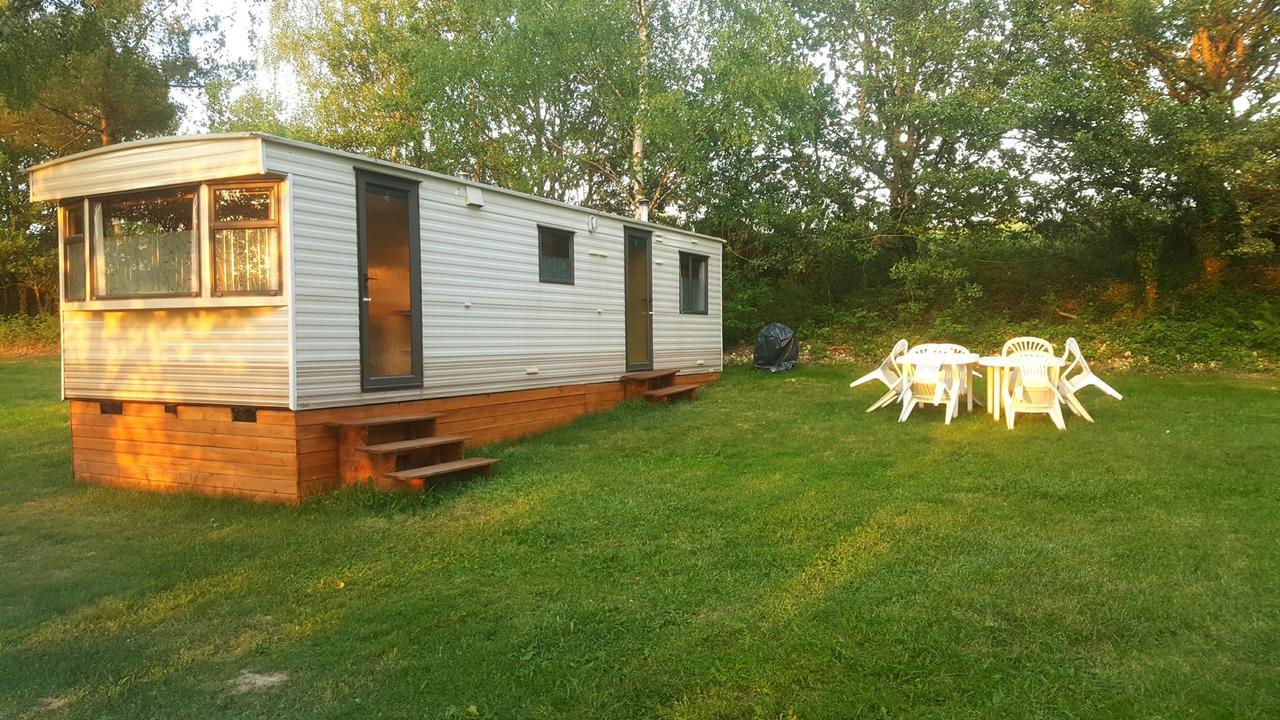 Camping De La Reuille Flere-la-Riviere المظهر الخارجي الصورة