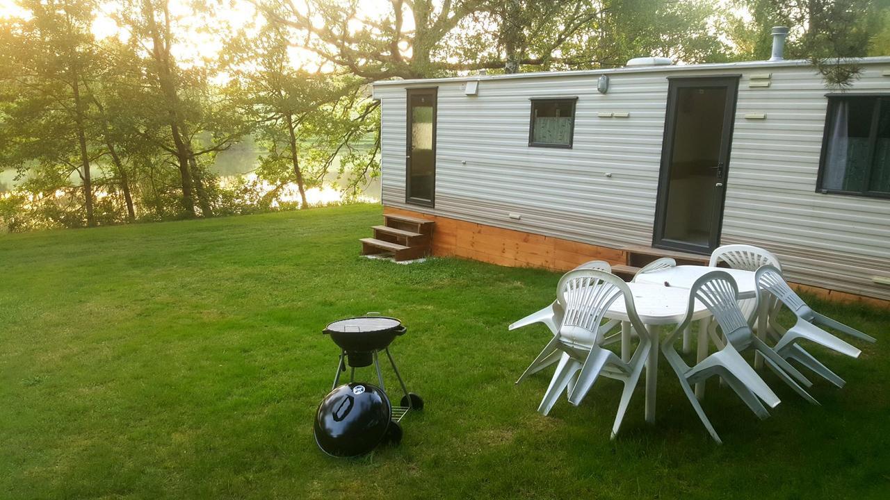 Camping De La Reuille Flere-la-Riviere المظهر الخارجي الصورة